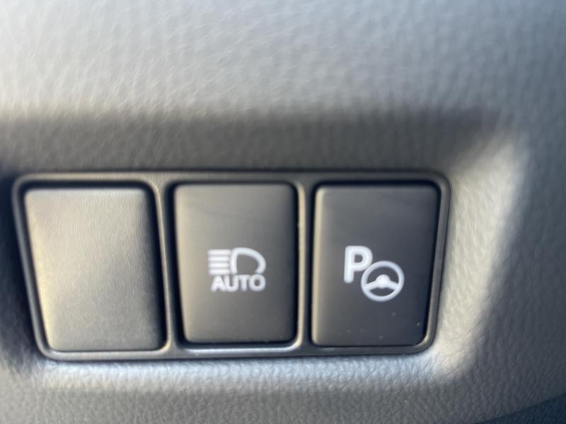 Toyota C-HR 2.0 HYBRID CVT - photo 13
