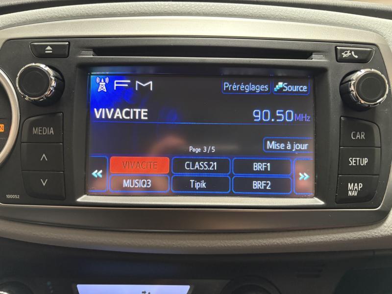 Toyota Yaris 1.5 hybrid CVT COMFORT - photo 11