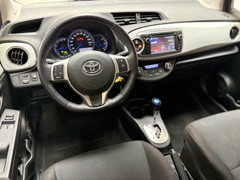 Toyota Yaris 1.5 hybrid CVT COMFORT - photo 12
