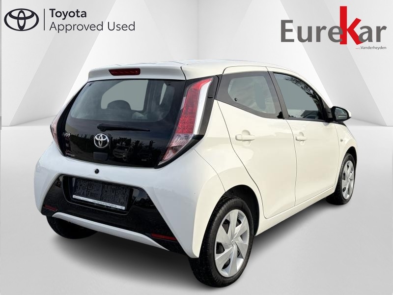 Toyota Aygo 1.0 VVT-i Multi Mode x-play - photo 5