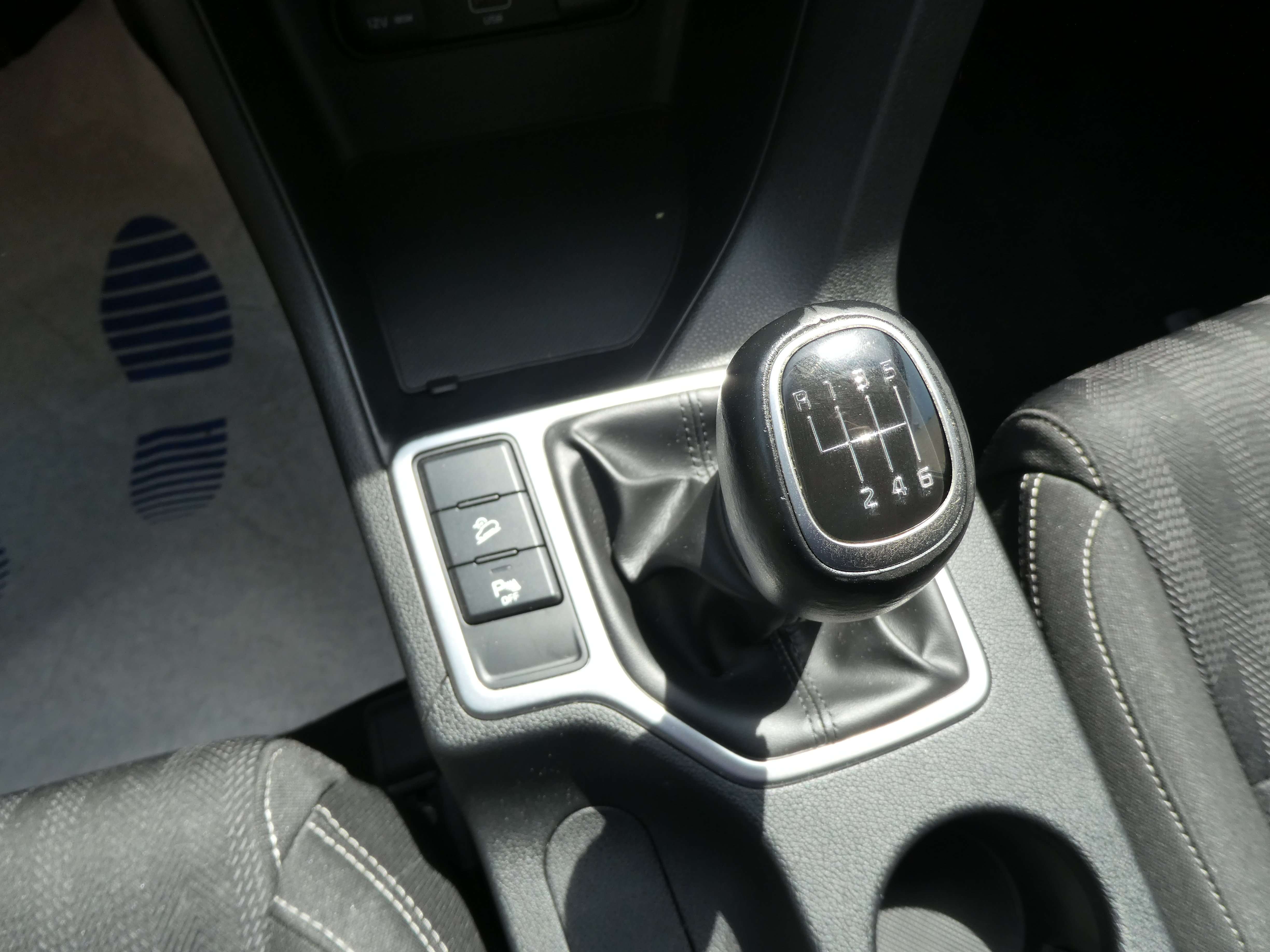 Kia Sportage 1.6i - Eurekar - photo 9