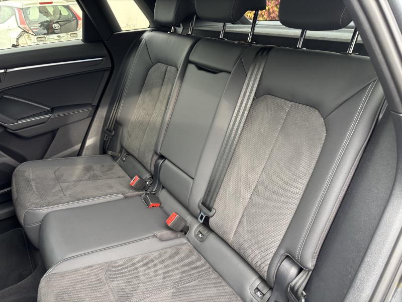 Audi Q3 1.5 TFSI S TRONIC - photo 20