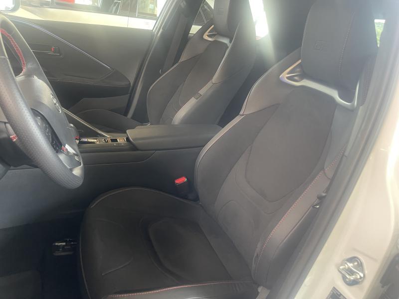 Toyota C-HR 2.0 PLUG_IN HYBRID - photo 19