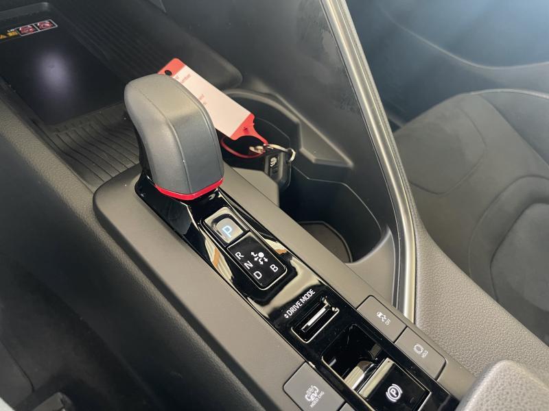 Toyota C-HR 2.0 PLUG_IN HYBRID - photo 8