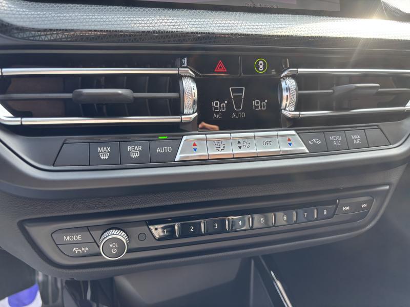 BMW Serie 1 118 1.5i BOITE AUTO PACK M - photo 9