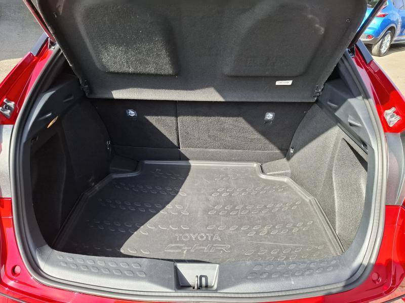 Toyota C-HR 1.8 HYBRID GR SPORT - photo 17