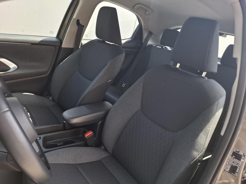 Toyota Yaris 1.5 HYBRID - photo 12