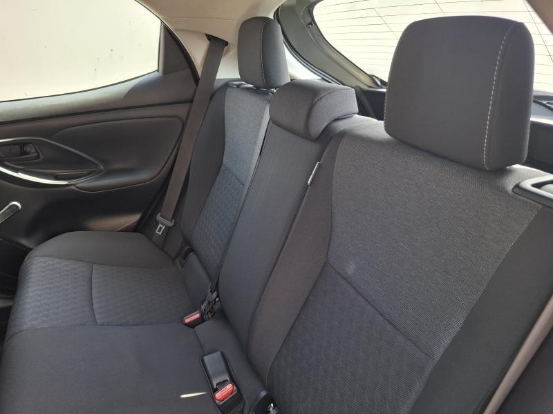 Toyota Yaris 1.5 HYBRID - photo 14