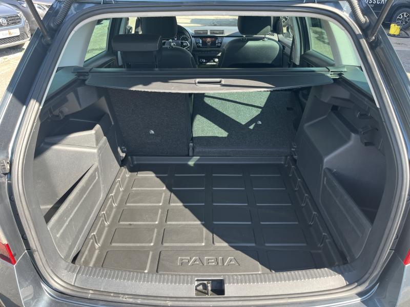 Skoda Fabia 1.0 TSI DSG - photo 18