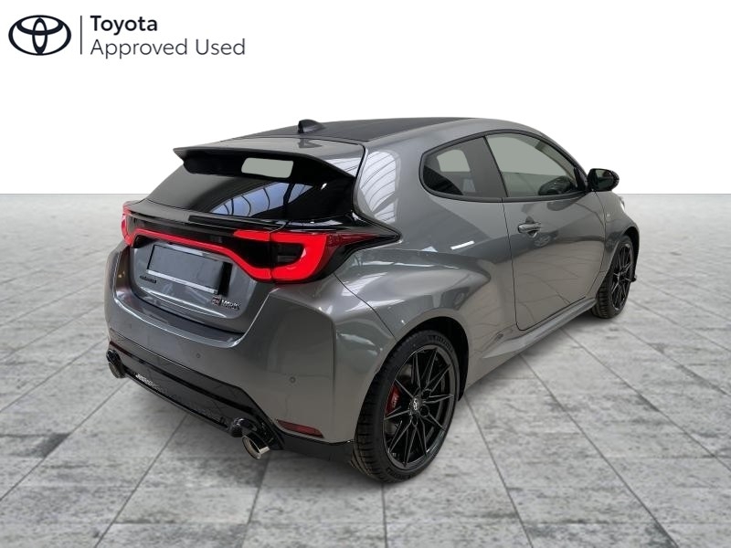 Toyota Yaris 1.6 ESSENCE - photo 5