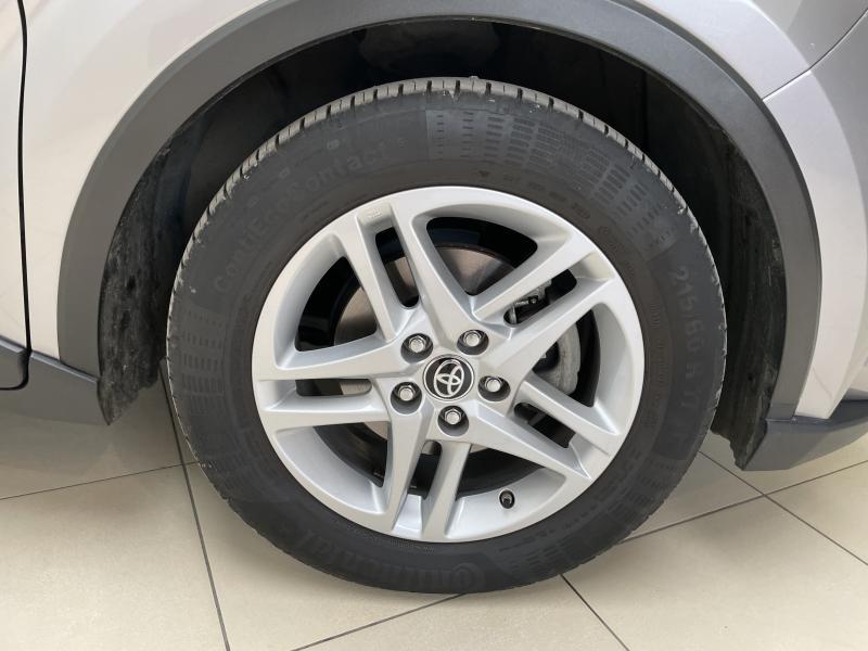 Toyota C-HR 1.8 Hybrid - photo 18