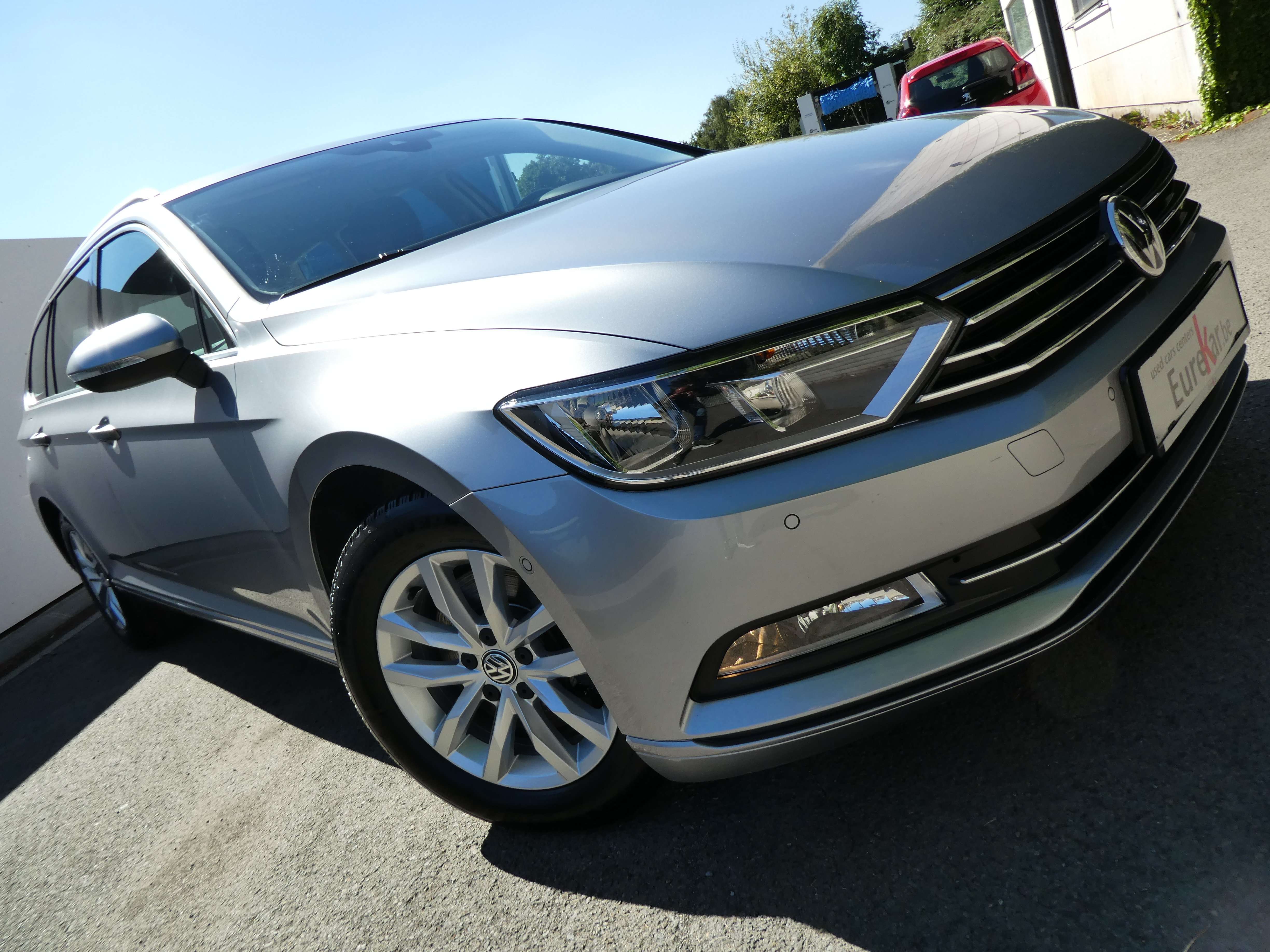 Volkswagen Passat Variant 1.6 TDI - Eurekar - photo 19