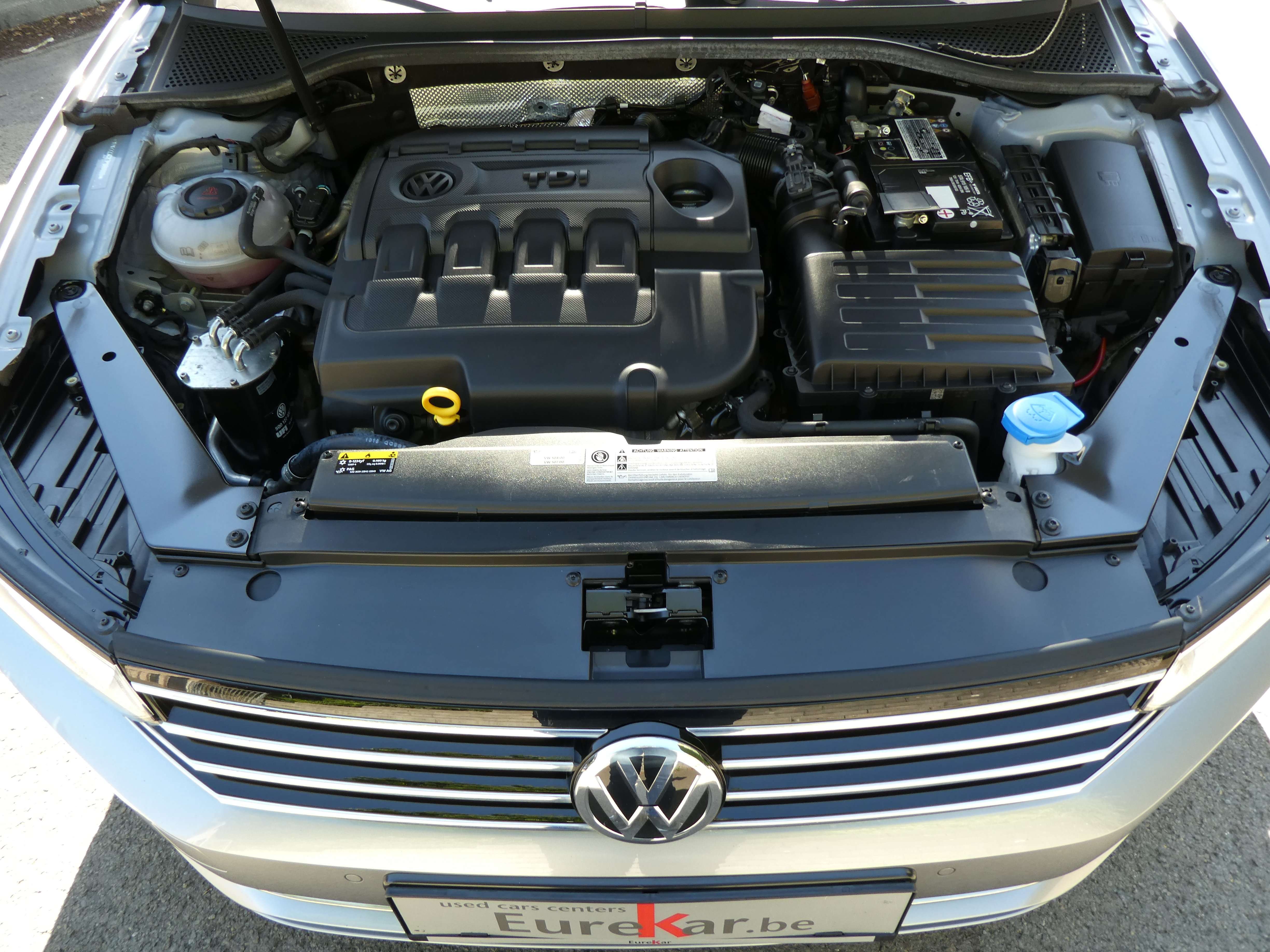 Volkswagen Passat Variant 1.6 TDI - Eurekar - photo 17