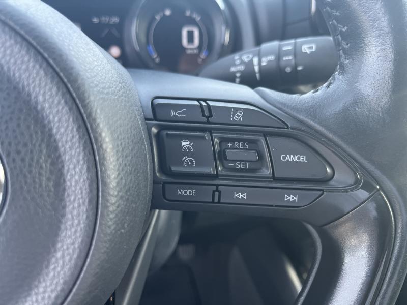 Toyota Yaris 1.5 Hybrid e-CVT Style - photo 12