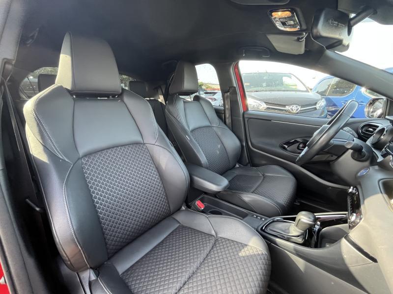 Toyota Yaris 1.5 Hybrid e-CVT Style - photo 21