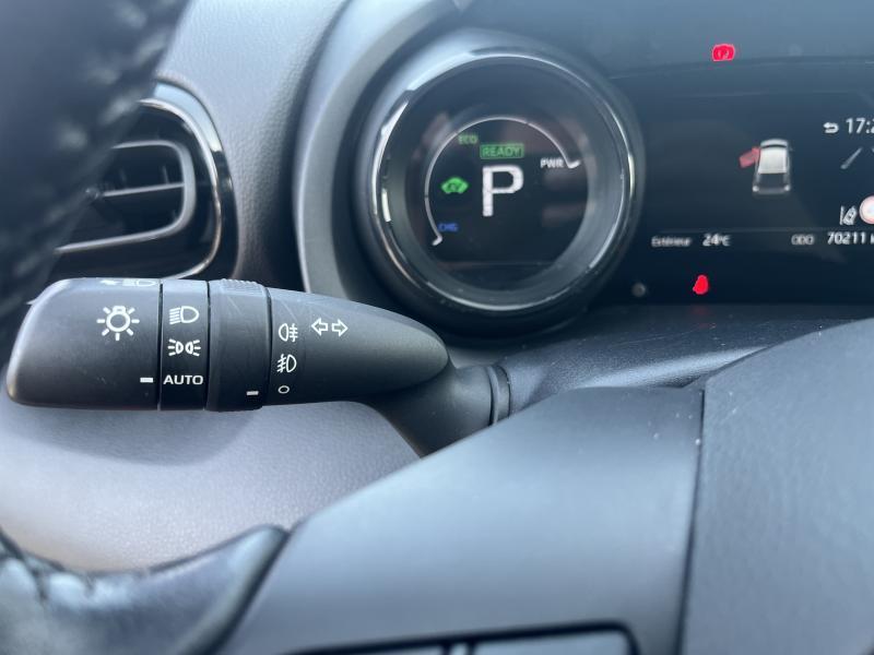 Toyota Yaris 1.5 Hybrid e-CVT Style - photo 13