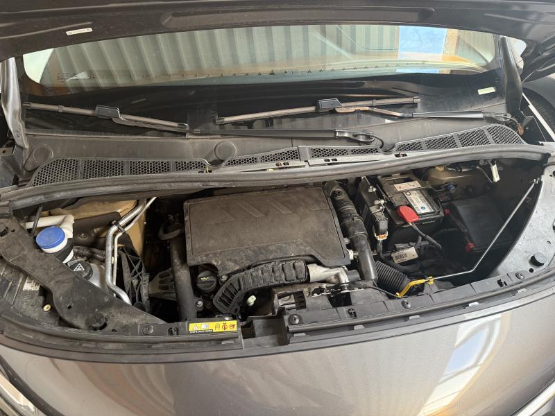 Toyota ProAce City Verso 1.2i Tracks Boite AUTO SWB - photo 16