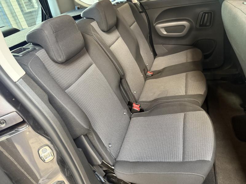 Toyota ProAce City Verso 1.2i Tracks Boite AUTO SWB - photo 12