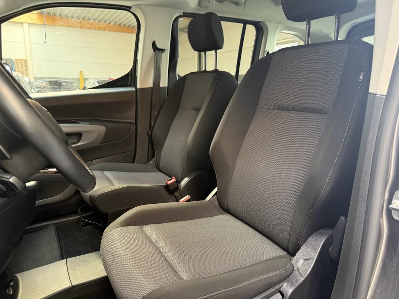 Toyota ProAce City Verso 1.2i Tracks Boite AUTO SWB - photo 11