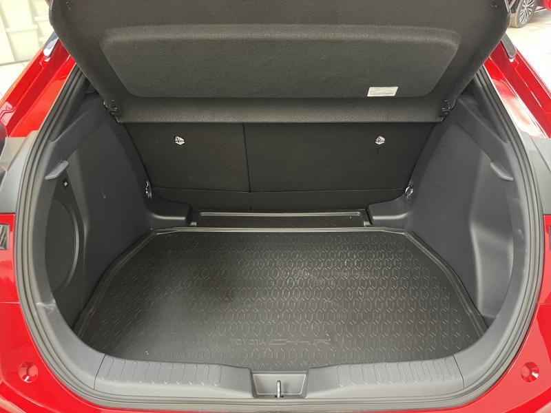 Toyota C-HR 1.8 Hybrid - photo 17