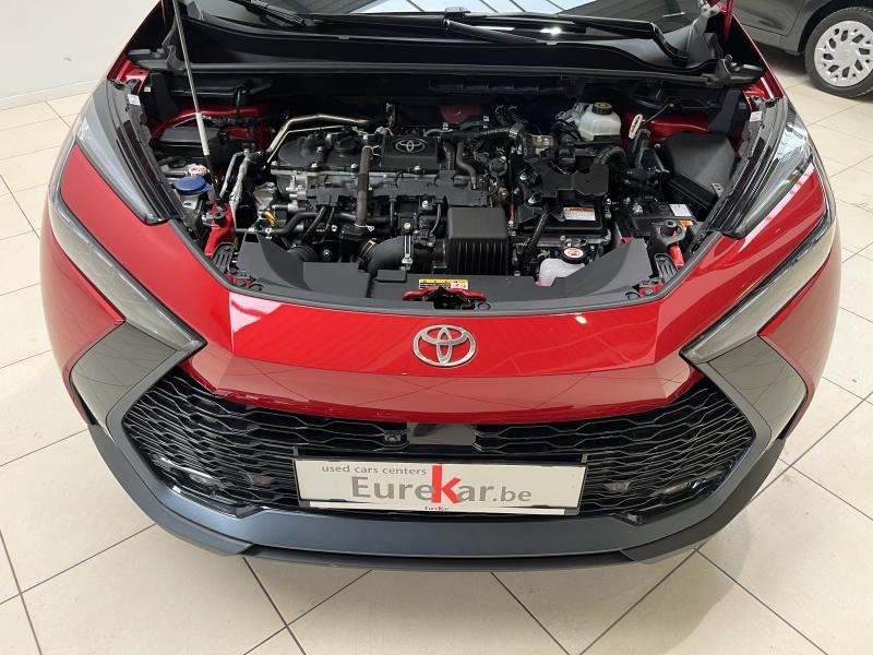 Toyota C-HR 1.8 Hybrid - photo 21