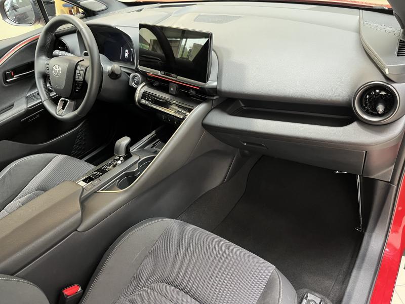 Toyota C-HR 1.8 Hybrid - photo 16