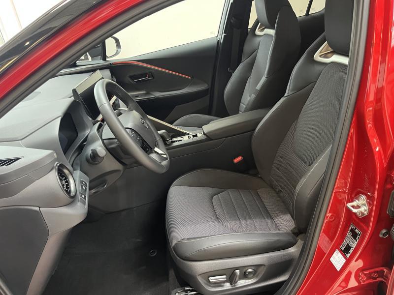 Toyota C-HR 1.8 Hybrid - photo 13
