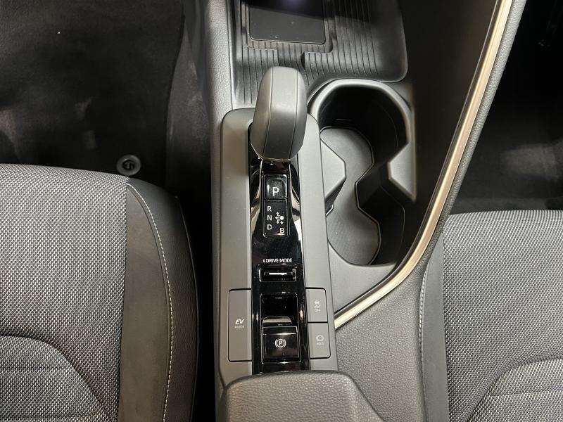Toyota C-HR 1.8 Hybrid - photo 8
