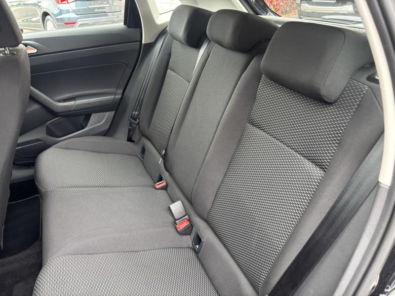 Volkswagen Polo 1.0i Trendline - photo 17
