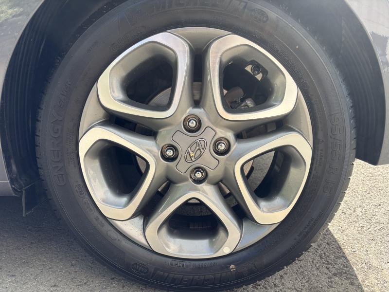 Hyundai i20 1.2i GO BOITE AUTO - photo 23