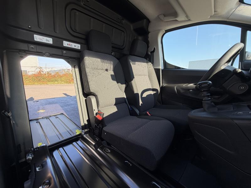 Toyota ProAce City Van SWB 1.5 Diesel Comfort - photo 17