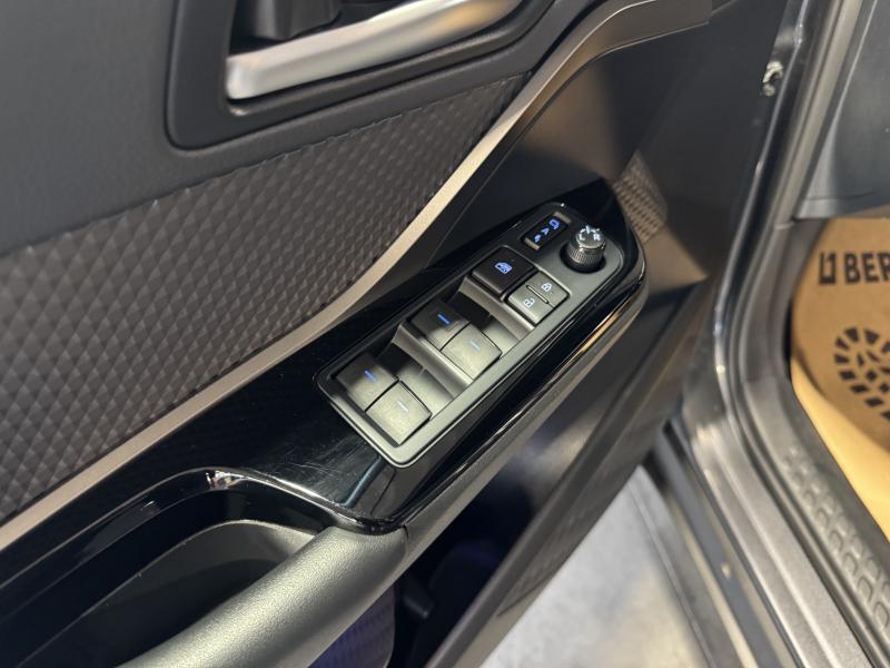 Toyota C-HR 1.8 Hybrid C-hic - photo 17