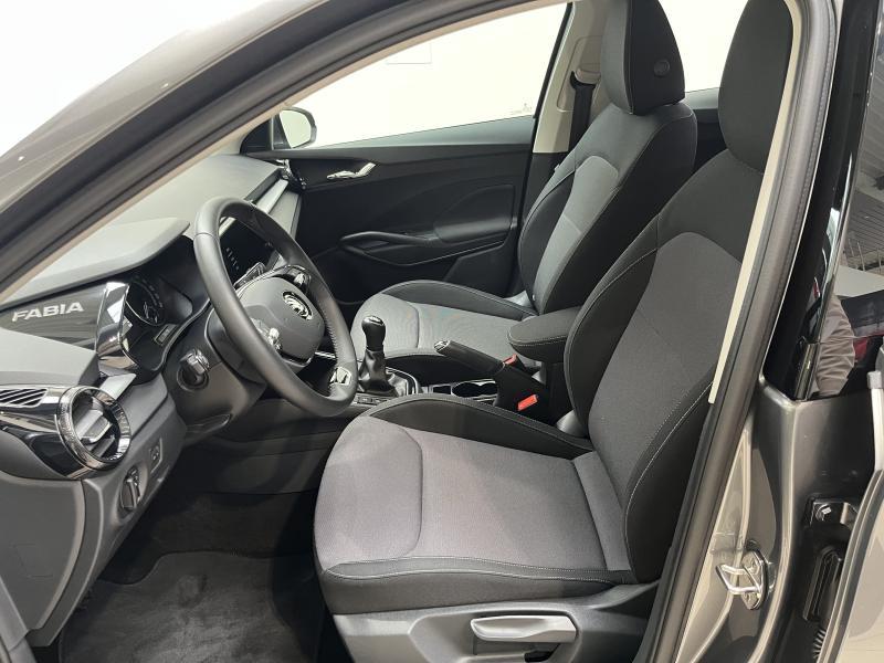 Skoda Fabia 1.0 TSI Family - photo 12