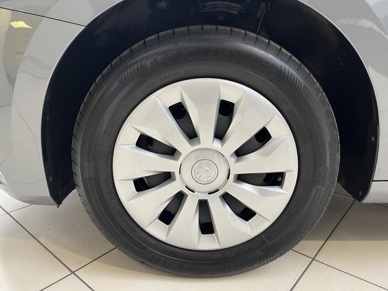 Skoda Fabia 1.0 TSI Family - photo 17