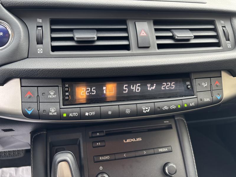 Lexus CT 200h 1.8 HYBRID Business Edition - photo 10