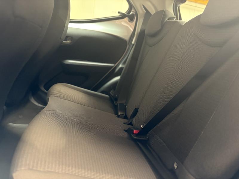 Toyota Aygo 1.0 VVT-i X-cite - photo 17