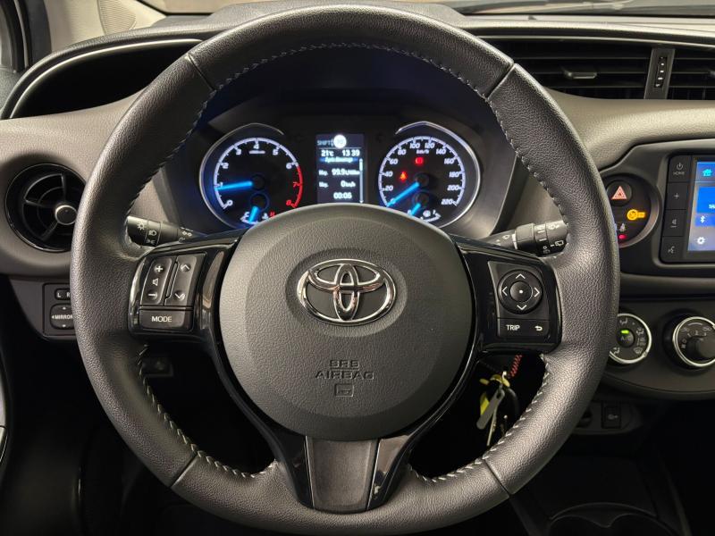Toyota Yaris 1.0 VVT-i Connect - photo 10