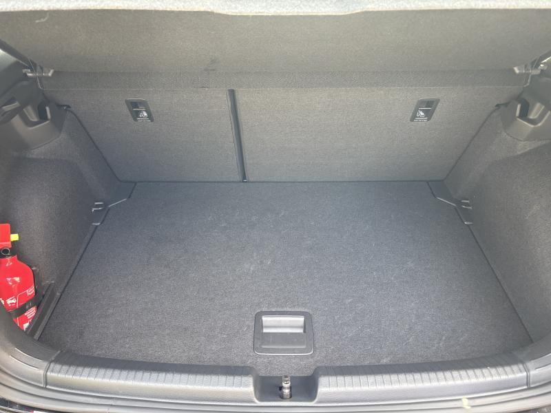 Volkswagen Polo 1.0 TSI LIFE - photo 18