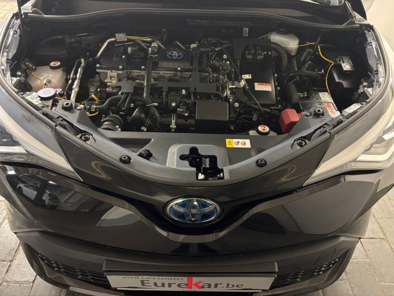 Toyota C-HR 1.8 Hybrid C-LUB Bi-Tone - photo 17