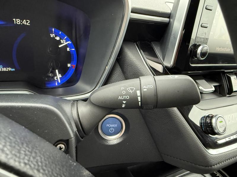 Toyota Corolla 1.8 HYBRID STYLE - photo 11