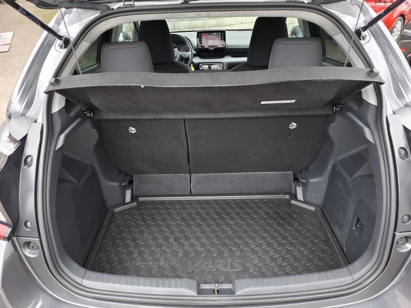 Toyota Yaris 1.5 Hybrid DYNAMIC - photo 17