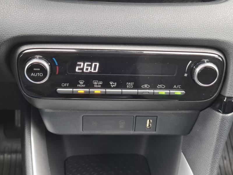 Toyota Yaris 1.5 Hybrid DYNAMIC - photo 10