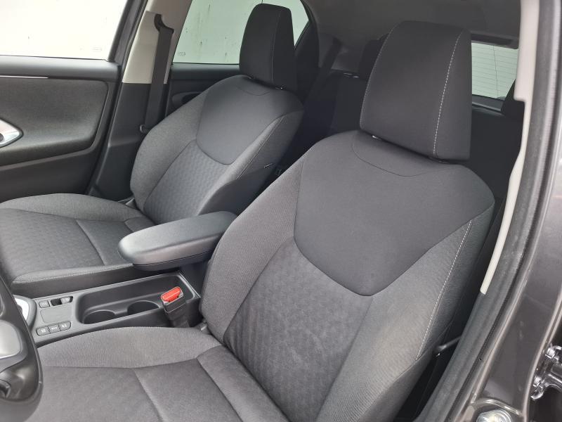 Toyota Yaris 1.5 Hybrid DYNAMIC - photo 13