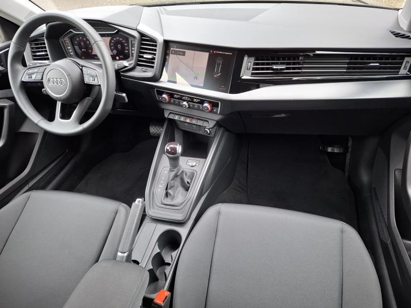 Audi A1 1.0 TFSI S LINE S-TRONIC - photo 18