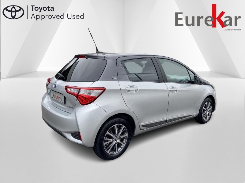 Toyota Yaris 1.5 Hybrid Lounge CVT - photo 5