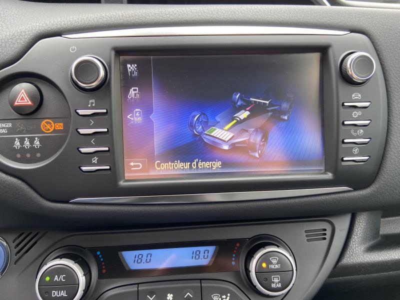 Toyota Yaris 1.5 Hybrid Lounge CVT - photo 12