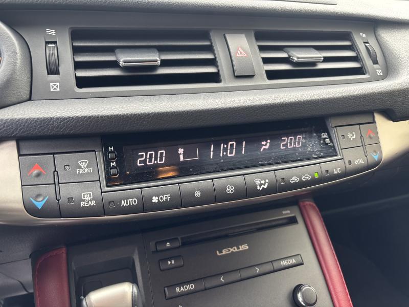 Lexus CT 200h 1.8 Hybrid Shadow - photo 10