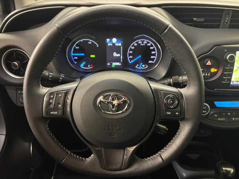 Toyota Yaris 1.5 HYBRID - photo 10