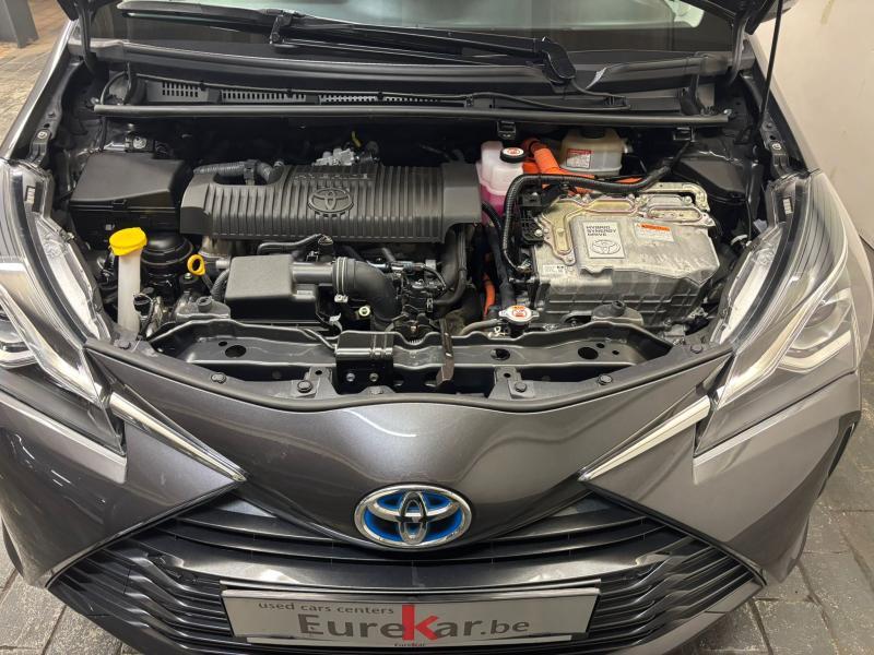 Toyota Yaris 1.5 HYBRID - photo 17