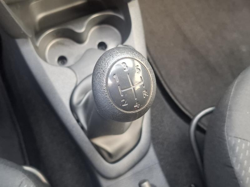 Dacia Sandero 1.0 SCe - photo 8